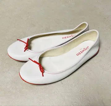 Repetto 리본 발레 슈즈 화이트/레드 41/26cm