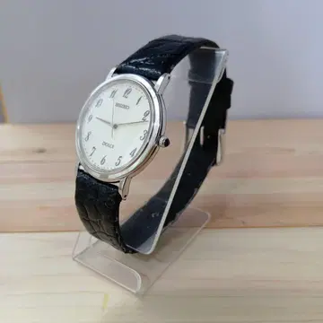 SEIKO 돌체 쿼츠 손목시계 SS