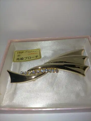 빈티지 브로치