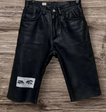 JOHNBULL 존불 천연 가죽 페인트 레더 하프 팬츠 사이즈 S