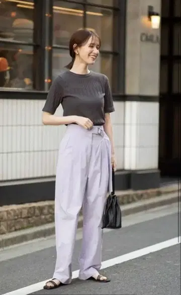 랜덤 리브 크루넥 반팔 티셔츠 나노 유니버스