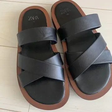 ZARA 크로스 샌들 38