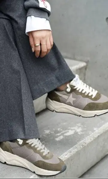 golden goose running 골든구스 카키
