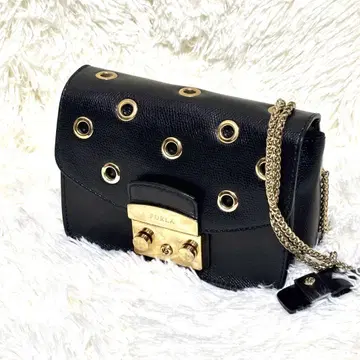 훌라 FURLA 숄더백 가죽 보아 체인 블랙 핑크
