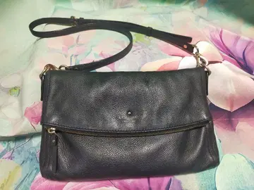 kate spade 블랙 가죽 숄더백