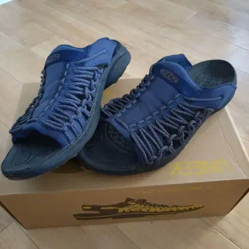 KEEN (킨) UNEEK SNK SLIDE 27.5