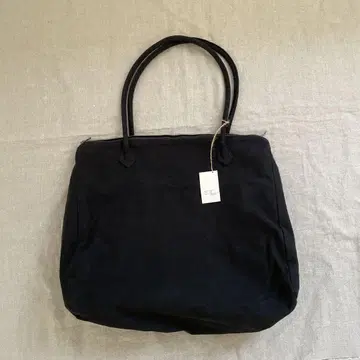 MARTAU. (마르토) 백