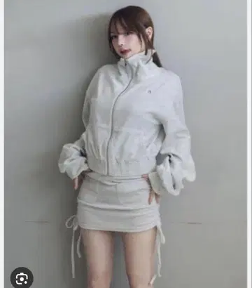 ANDMARY 하트 포인트 걸 셋업 그레이