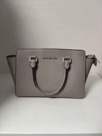 [ MICHAEL KORS ] 그레이 핸드백