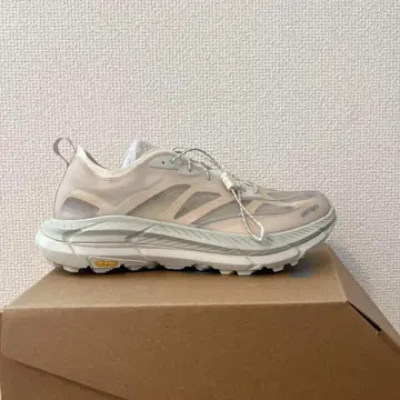 SATISFY x HOKA MAFATE SPEED 4 LITE