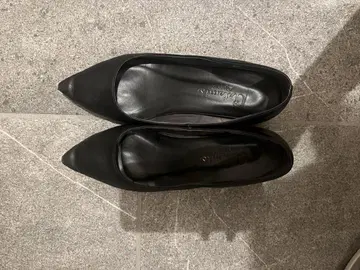 아르테미스 다이애나/ [ 24cm ] 청키힐 플레인 펌프스