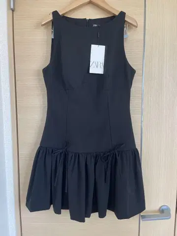 ZARA 택 포함 새 상품 블랙 원피스 M 사이즈