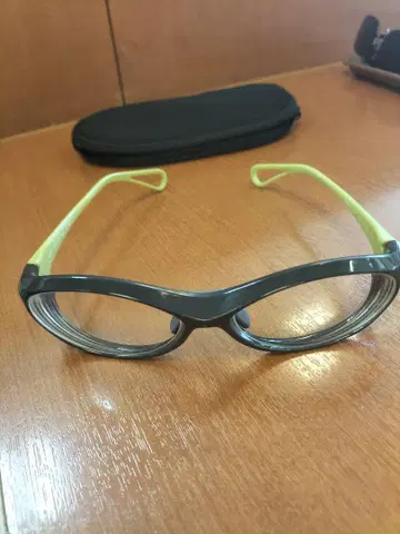 ZOFF 스포츠용 안경 가벼움
