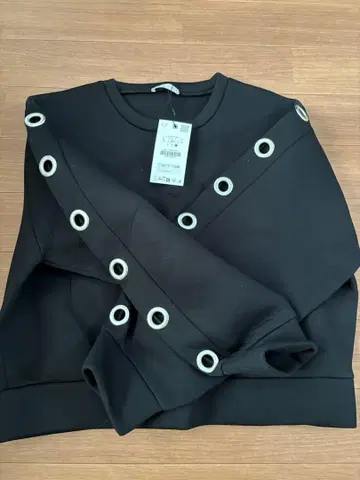 ZARA 새상품) 스쿠버 이펙트 스웨트 셔츠