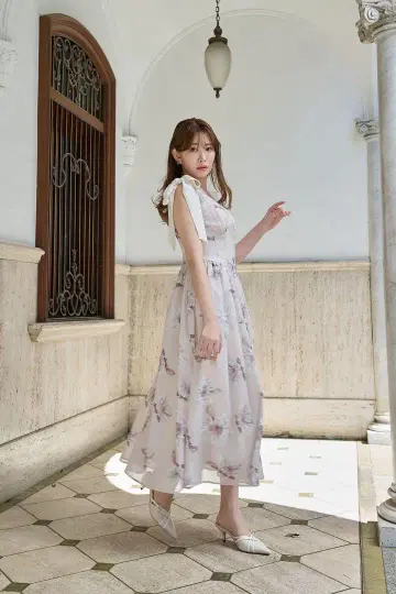 herlipto Sunflower-Printed Midi Dress