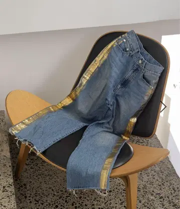 High rise Straight Denim Pants Gold Line