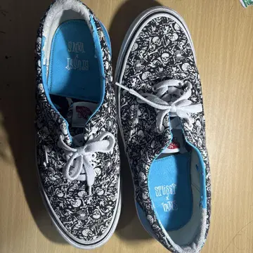 TUTSSY VANS 스니커즈
