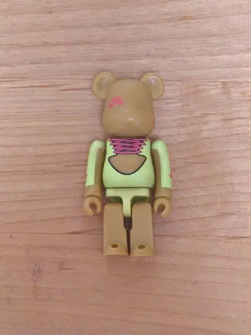 BE@RBRICK 베어브릭 메디콤토이 NIKE 나이키 SB