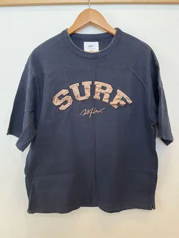 WTW SURF 자수 티셔츠 M 사이즈 블랙
