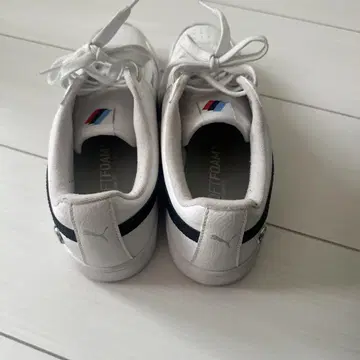 PUMA 스니커즈
