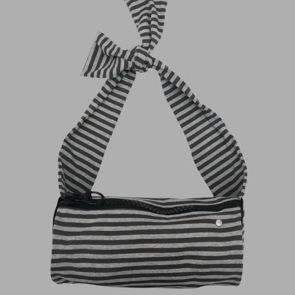 THE MUSEUM VISITOR★バッグ カバン STRIPE CYLINDER BAG 2色 STRIPE CYLINDER BAG (BLACK STRIPE) : THE MUSEUM VISITOR