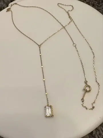 K10 디자인 목걸이
