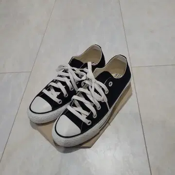 Converse 올스타 블랙 스니커즈