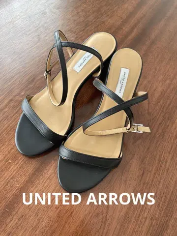 UNITED ARROWS 유나이티드 애로우즈 스트랩 샌들 힐 5cm