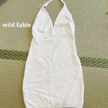 wild fable 슬리브리스 니트 원피스 화이트