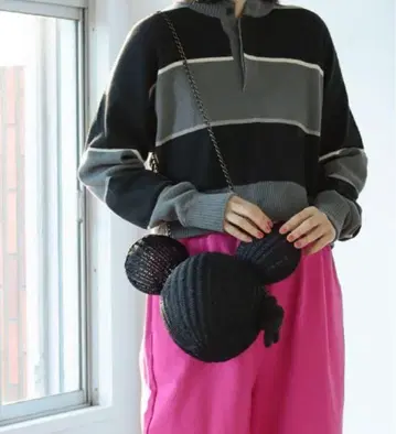 미키 모양 블랙 바스켓백