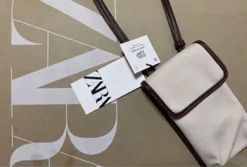 새상품 ZARA 바디 크로스 파우치 스마트폰 파우치