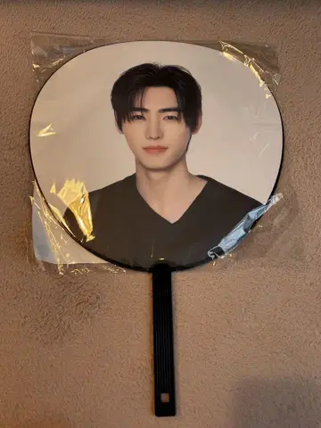 ENHYPEN 엔하이픈 성훈 WTL 부채