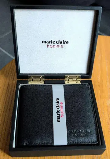 미사용품 마리끌레르 옴 marie claire homme 양가죽 지갑