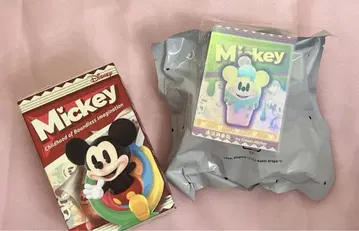POP MART 미키 피규어 아이스크림