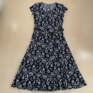 LAURA ASHLEY 원피스
