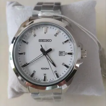 SEIKO 아날로그 손목시계 100M 방수 화이트 (미사용 새상품)