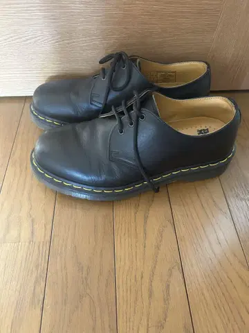 닥터마틴 3홀 1461 / UK6(25.0~25.5cm)