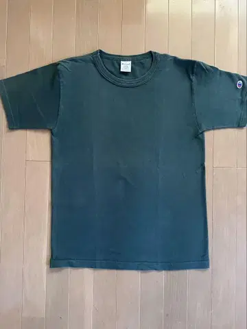 Champion madeinUSA 다크 그린 T셔츠