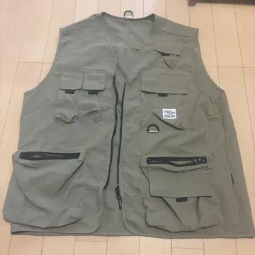 nugu 카키 베스트
