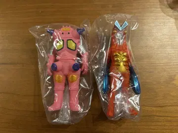괴수 컬러즈 킹죠 발탄 세트 미사용 새상품