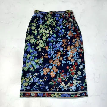 REONARD 레오나르 꽃무늬 보태니컬 코튼 스커트 W69
