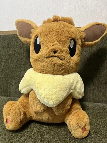 커다란 푹신푹신 봉제 인형 이브이