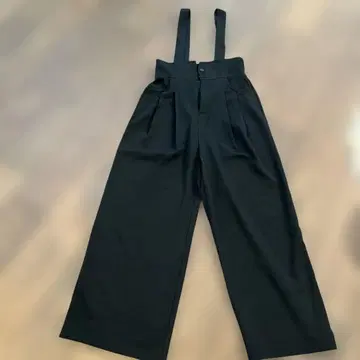 멜빵바지