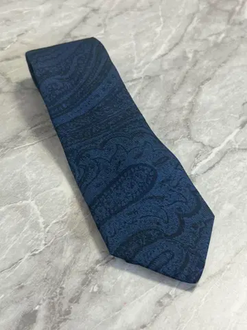 ETRO Milano 네이비 페이즐리 무늬 넥타이