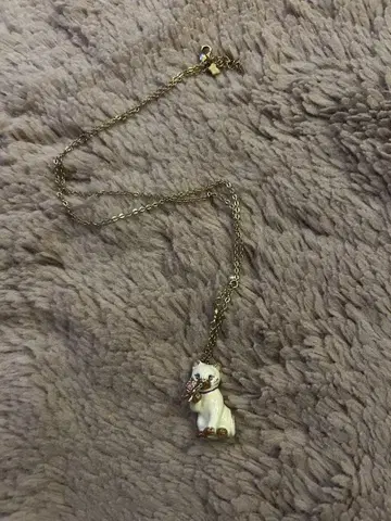 ANNA SUI 나비 화이트 고양이 목걸이