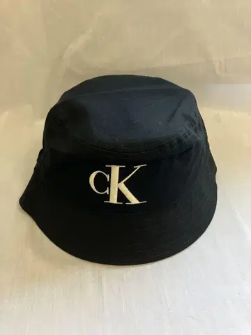 Calvin Klein 버킷 햇 블랙 OS