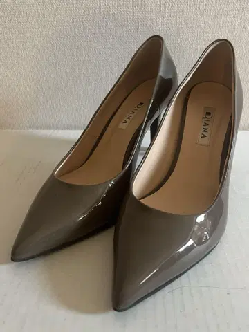 [새상품급] 다이애나 펌프스 24cm 차콜