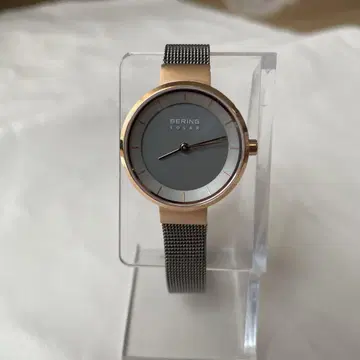 BERING 솔라 손목시계