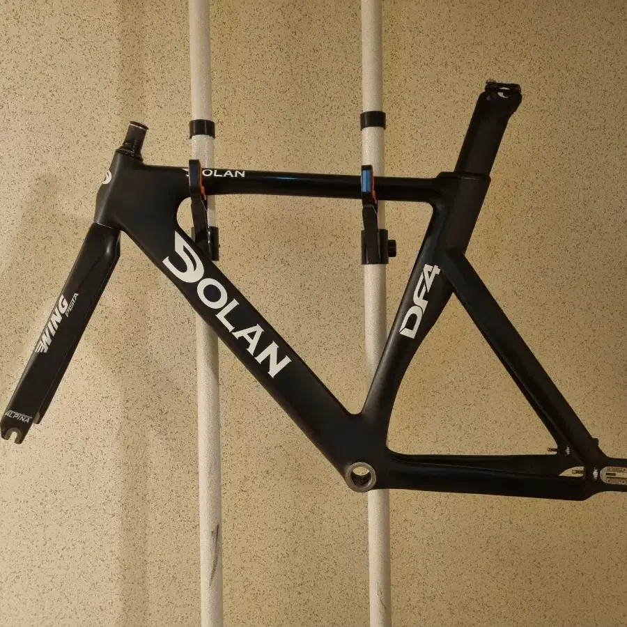 【連休価格】　DOLAN DF4 フレーム　ドラン df4-main-bike-2.png