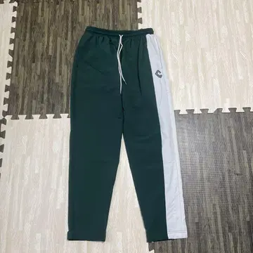 크로노스 팬츠 s 사이즈
